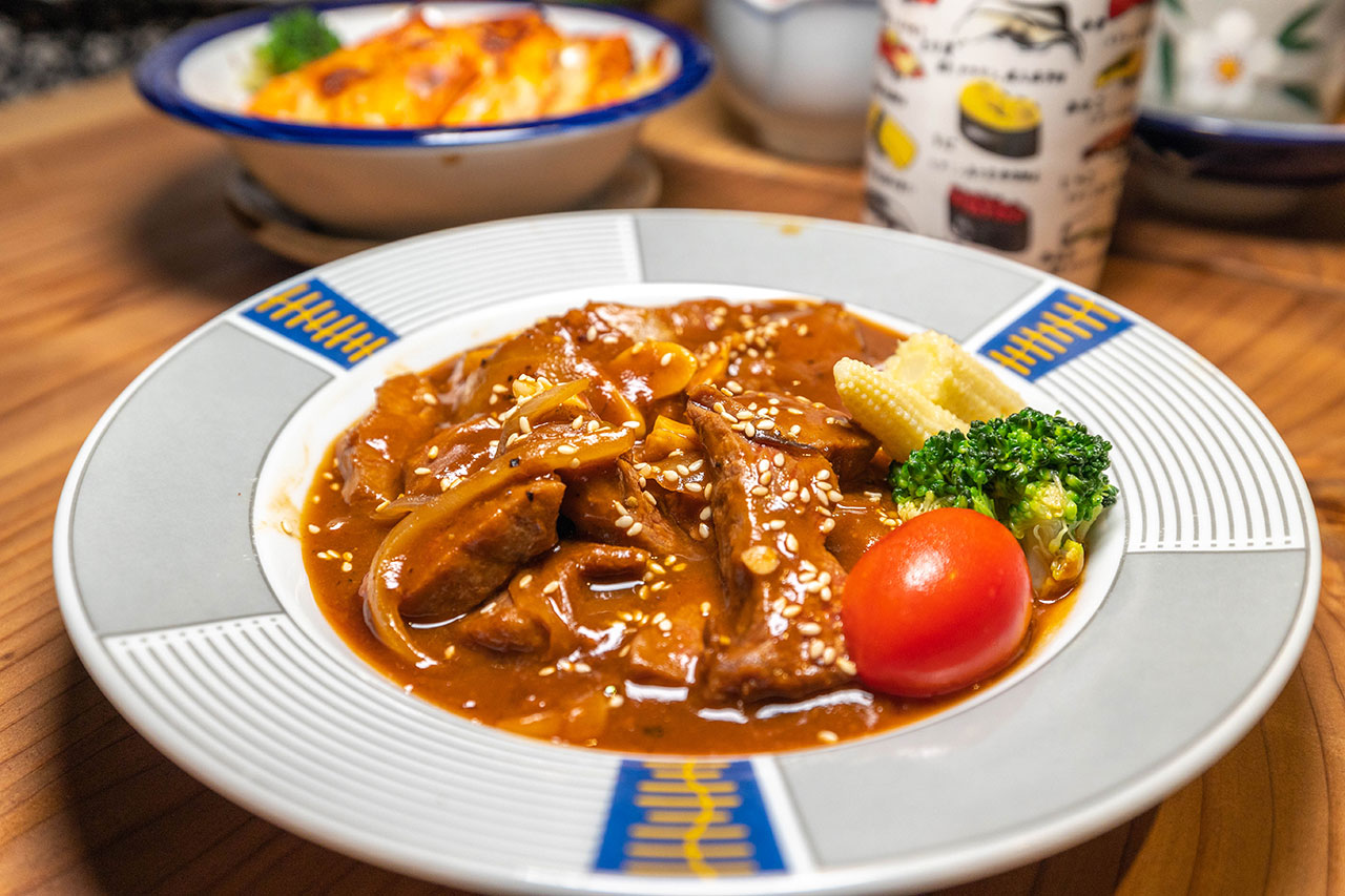 九屋太平の聚客所(九屋日式料理)