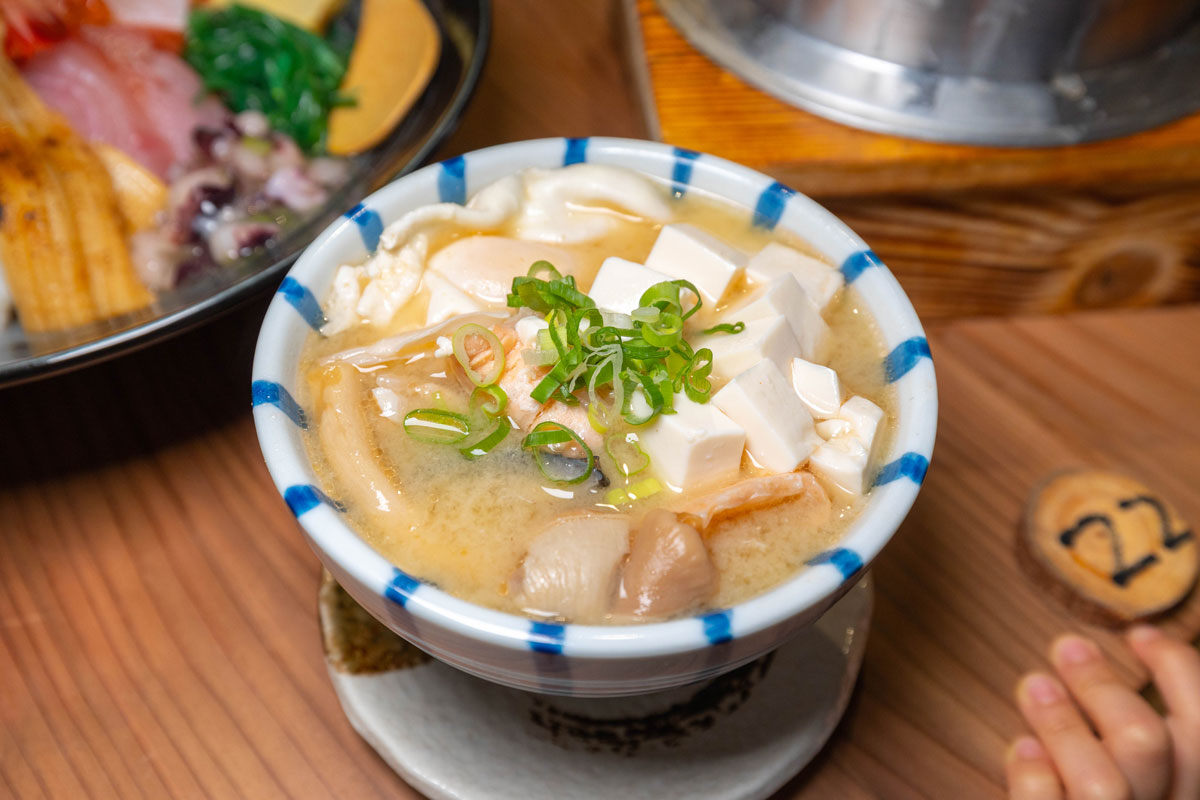 九屋太平の聚客所(九屋日式料理)
