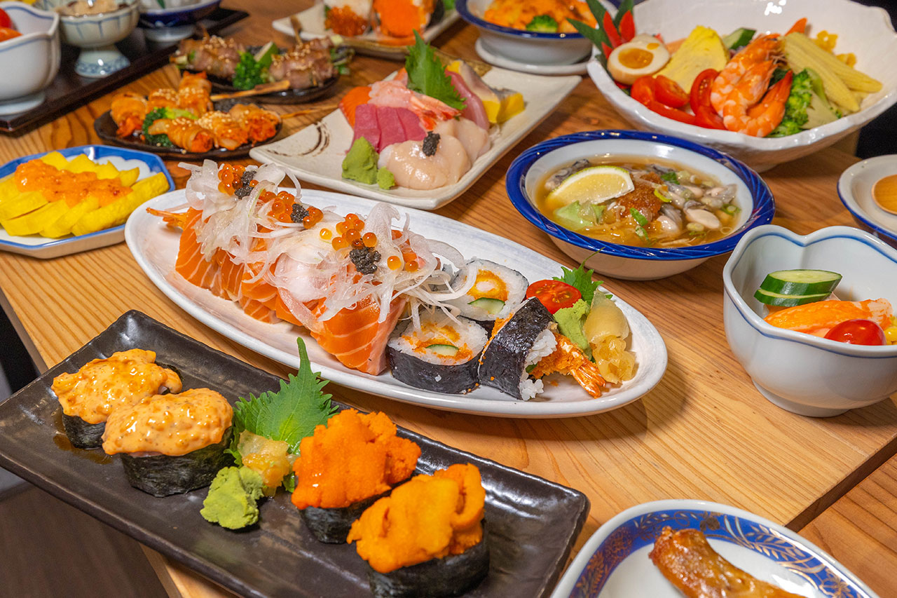 九屋太平の聚客所(九屋日式料理)