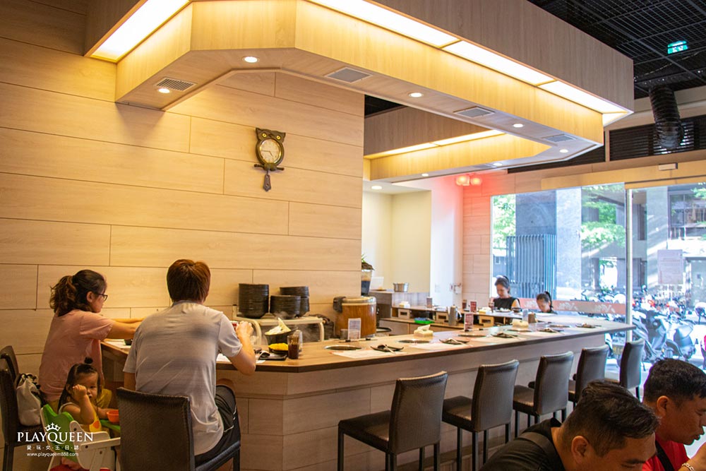 八吋鍋大里總店 八吋鍋大里總店