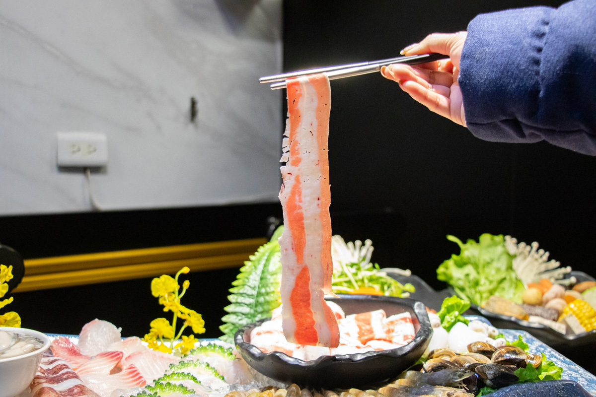肉多多火鍋-台中向上店 肉多多火鍋-台中向上店