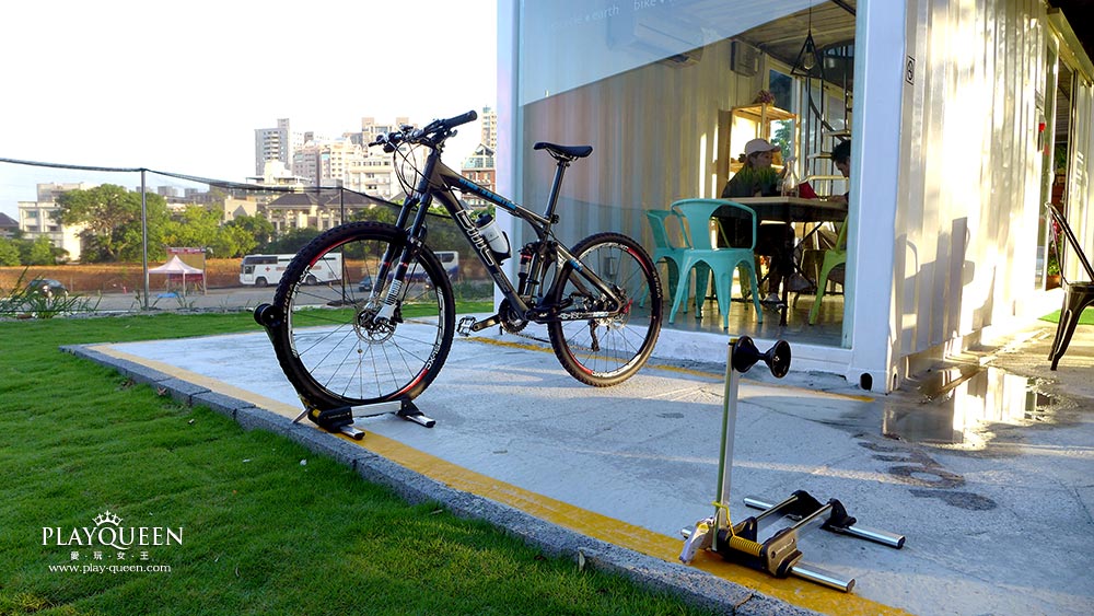 Toward Cafe