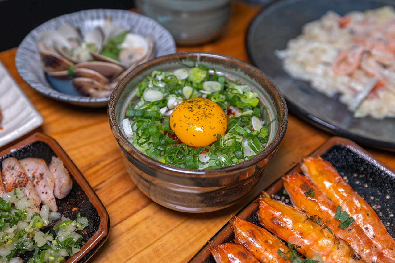 敷酒串屋