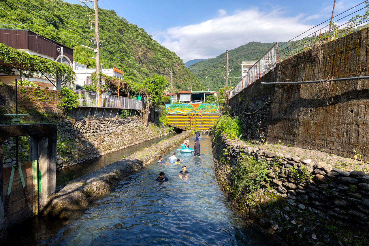 林學校山村遊