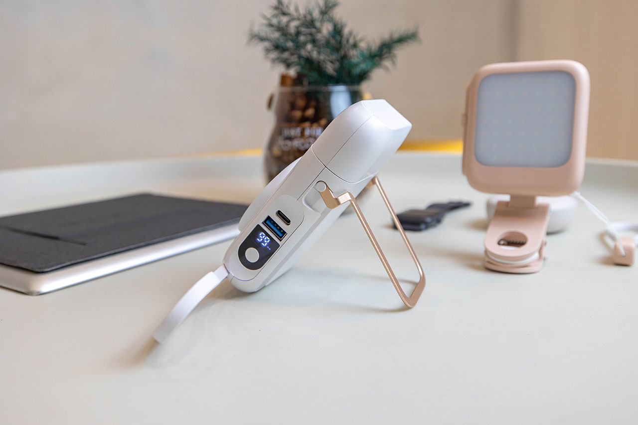 TORRII、SOLA太能充、LUNA月光充，2024行動電源推薦