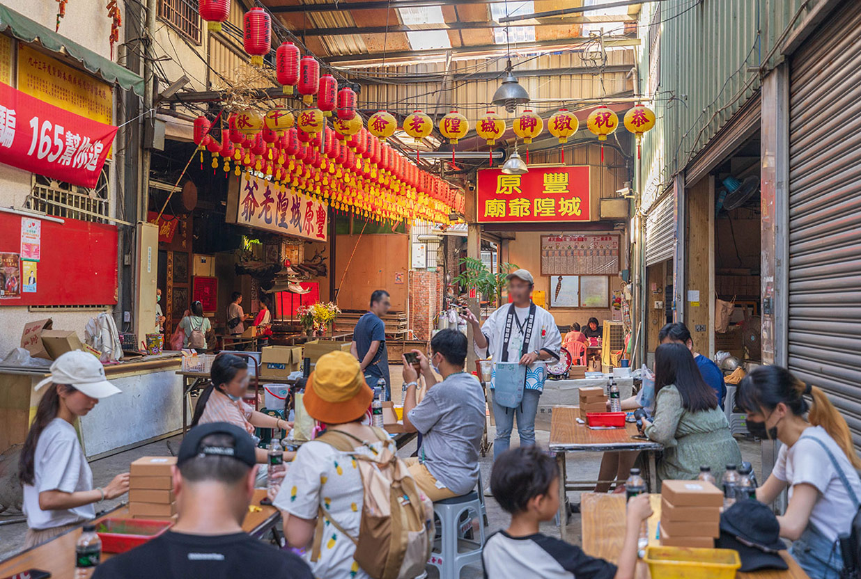 旺來八 頂街門市｜頂街派出所｜漆器DIY走讀豐原一日遊，豐原送禮推薦豐原火車站伴手禮推薦